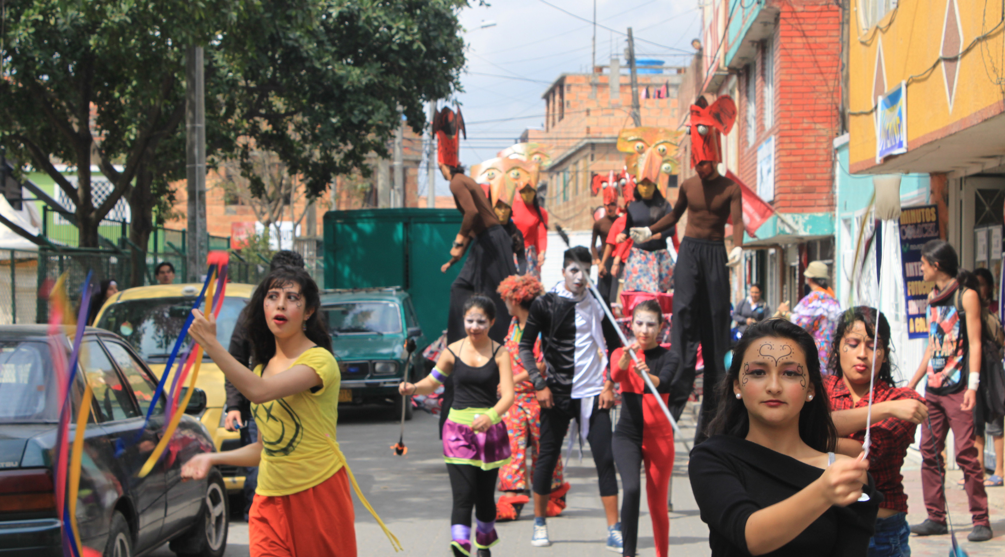 Art to fight against violence in Colombian cities