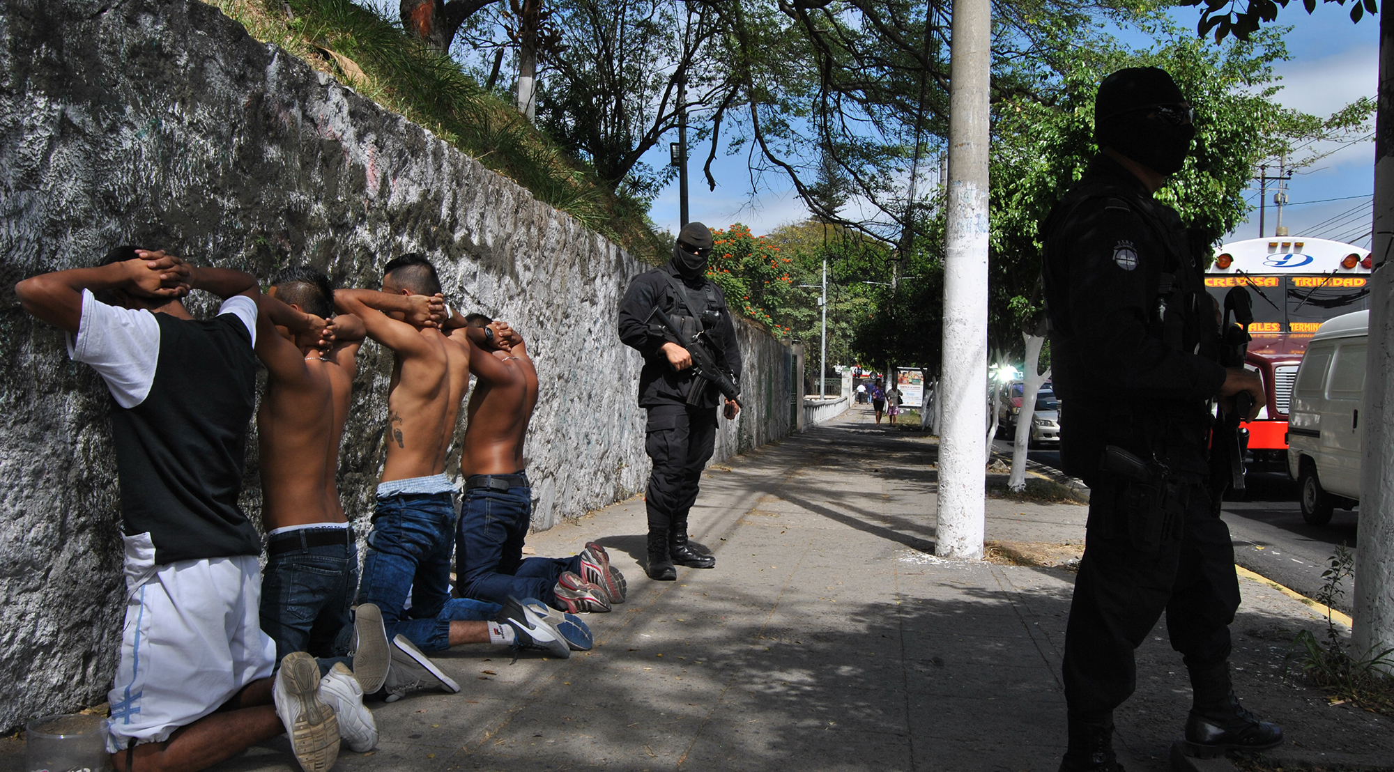 Prévention de la violence : réintégration sociale des jeunes migrants expulsés de retour au Salvador