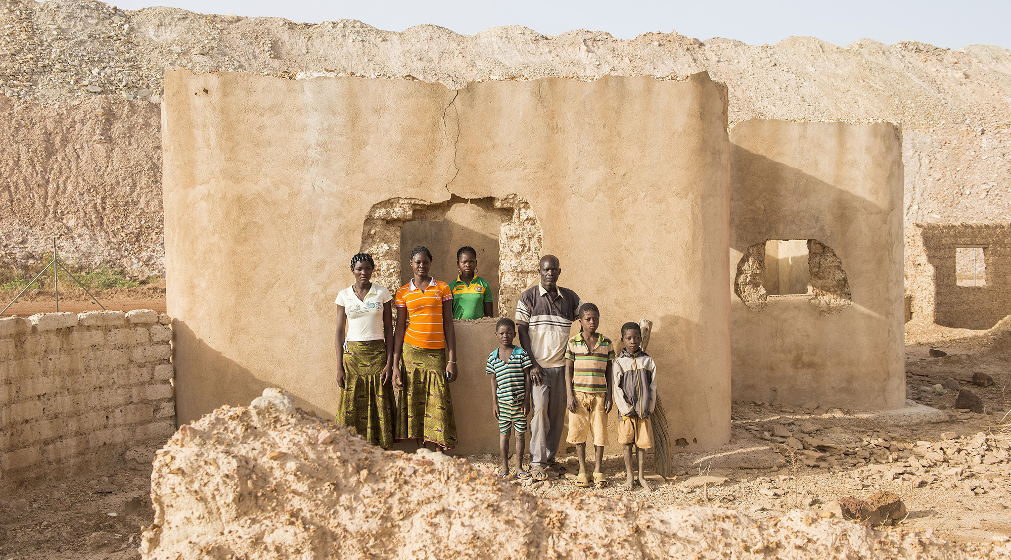 Gold mining in Burkina Faso: Profit before human rights?