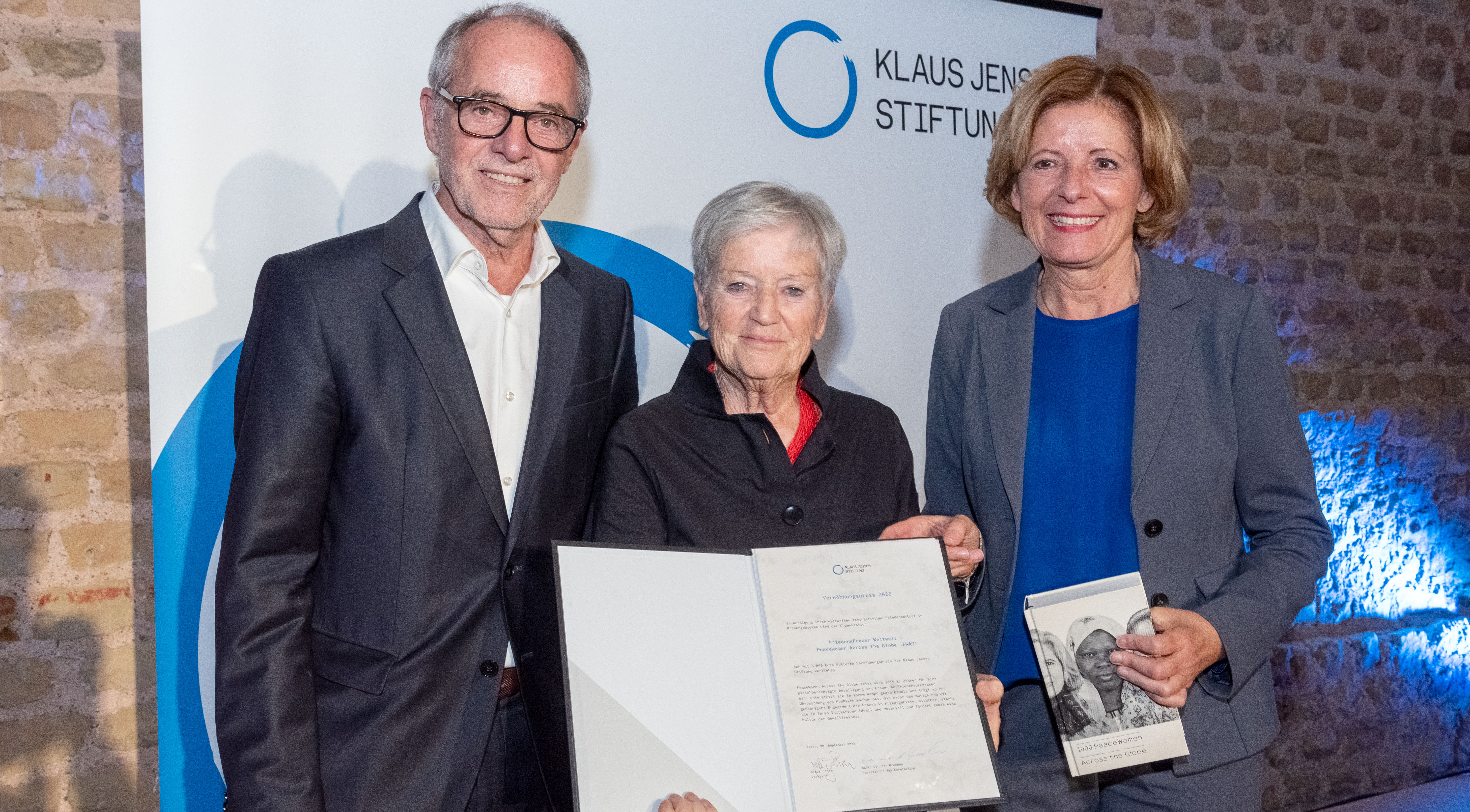 FriedensFrauen Weltweit erhält Versöhnungspreis der Klaus Jensen Stiftung